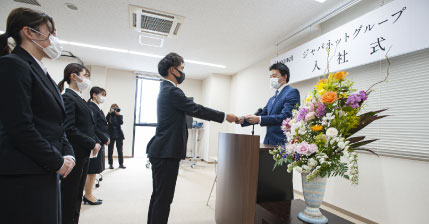 48名の新入社員が入社しました!